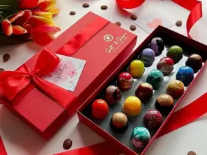 【Flash Sale】18 Luxurious Chocolate Truffles