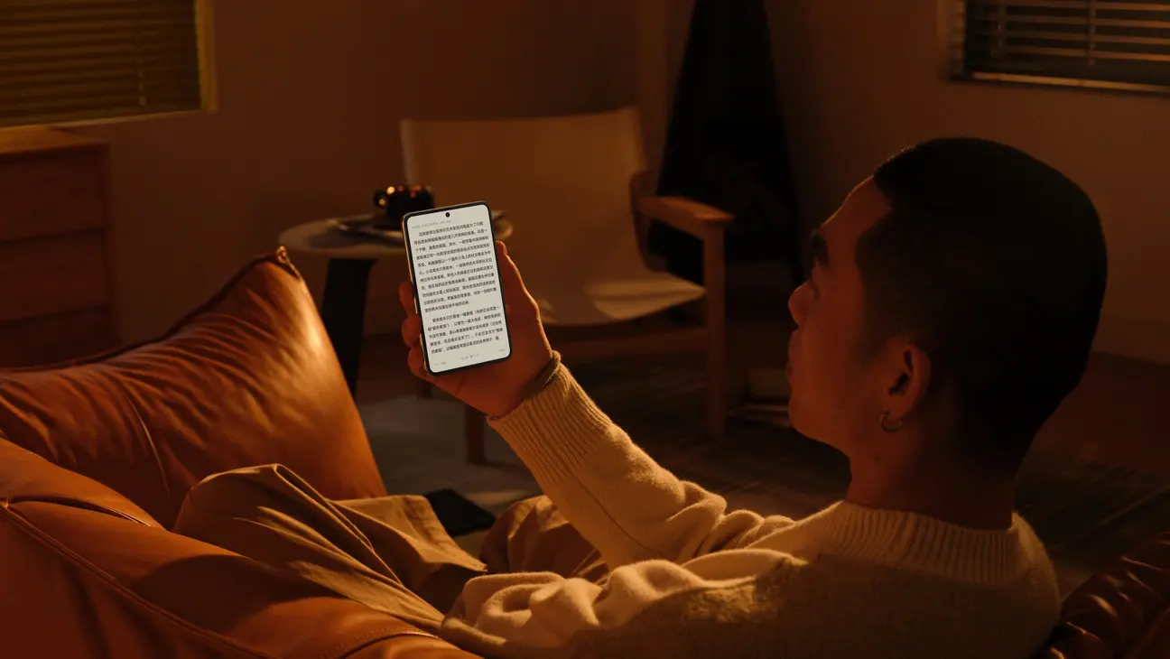 Nothing Phone (3a) 5G Dual SIM Dual Standby 256GB White (12GB RAM) Pura X - Foldable Smartphone with 16:10 Display