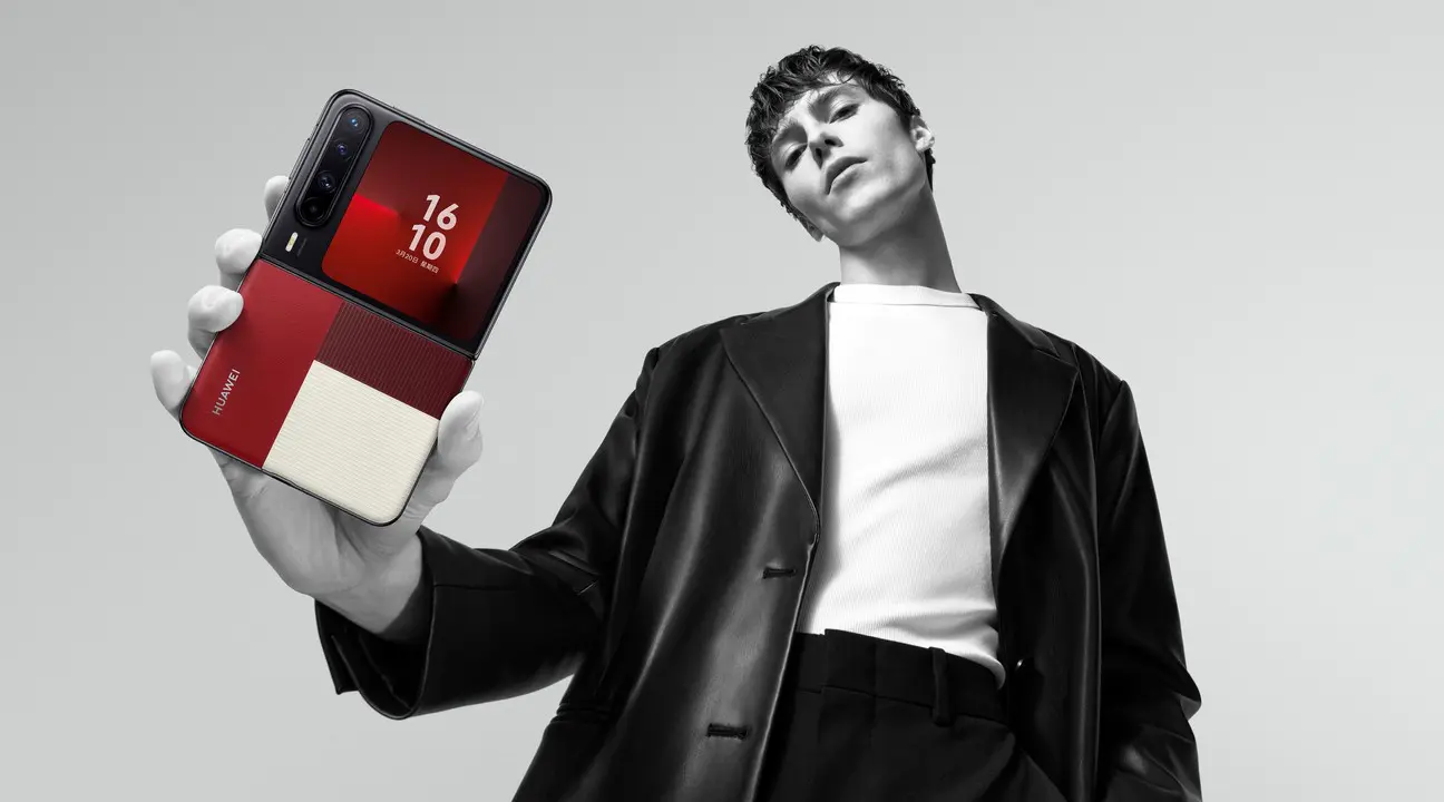 Pura X – Foldable featured 16:10 display smartphone