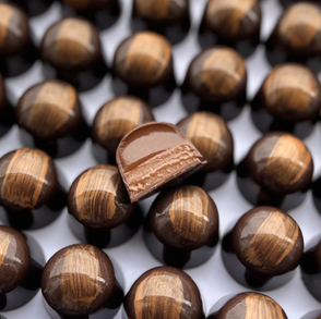 【Limited-Time Offer】18 Premium Chocolate Truffles